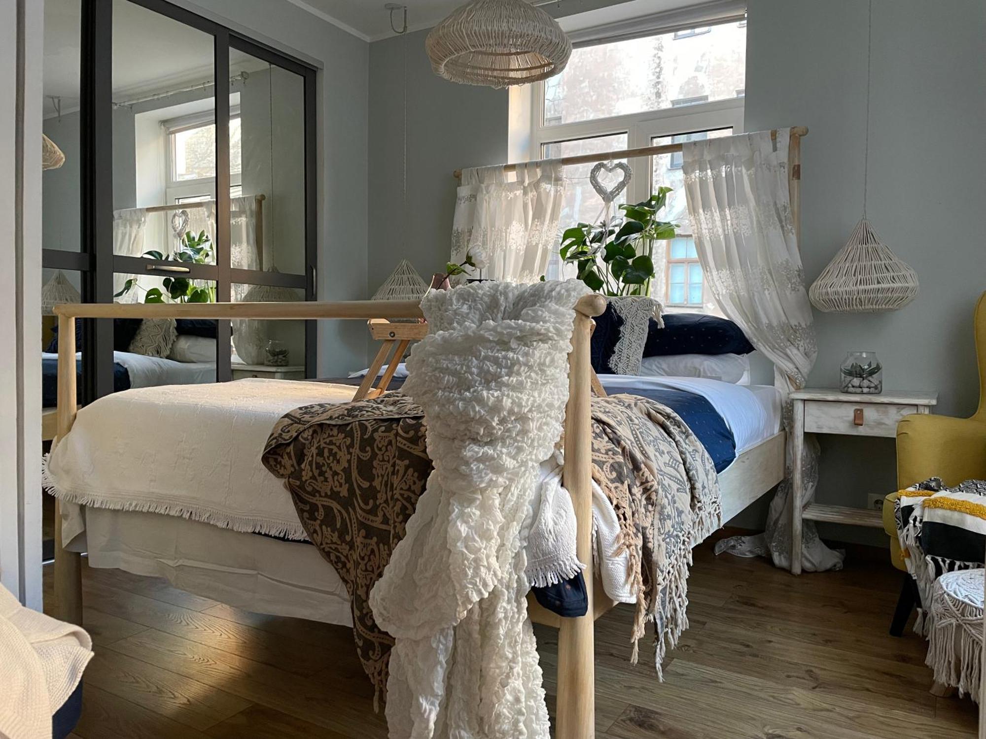 Pristine 1Br Apt In City Center W/ Patio And Parking Riga Exterior foto